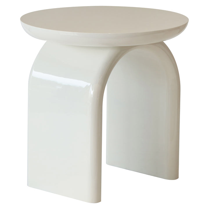 Richmond Interiors glänzender Lack-Beistelltisch Merrick | Coconut Milk