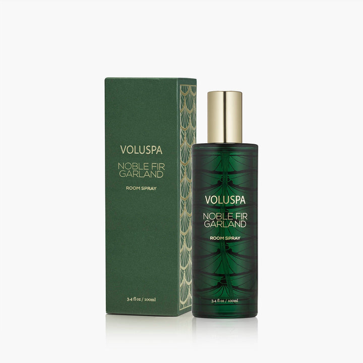 Voluspa Raumspray Noble Fir Garland im edlen Glasflakon