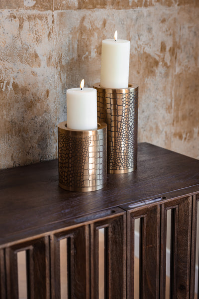 Richmond Interiors Sideboard Bryant aus Mangoholz | 4-türig