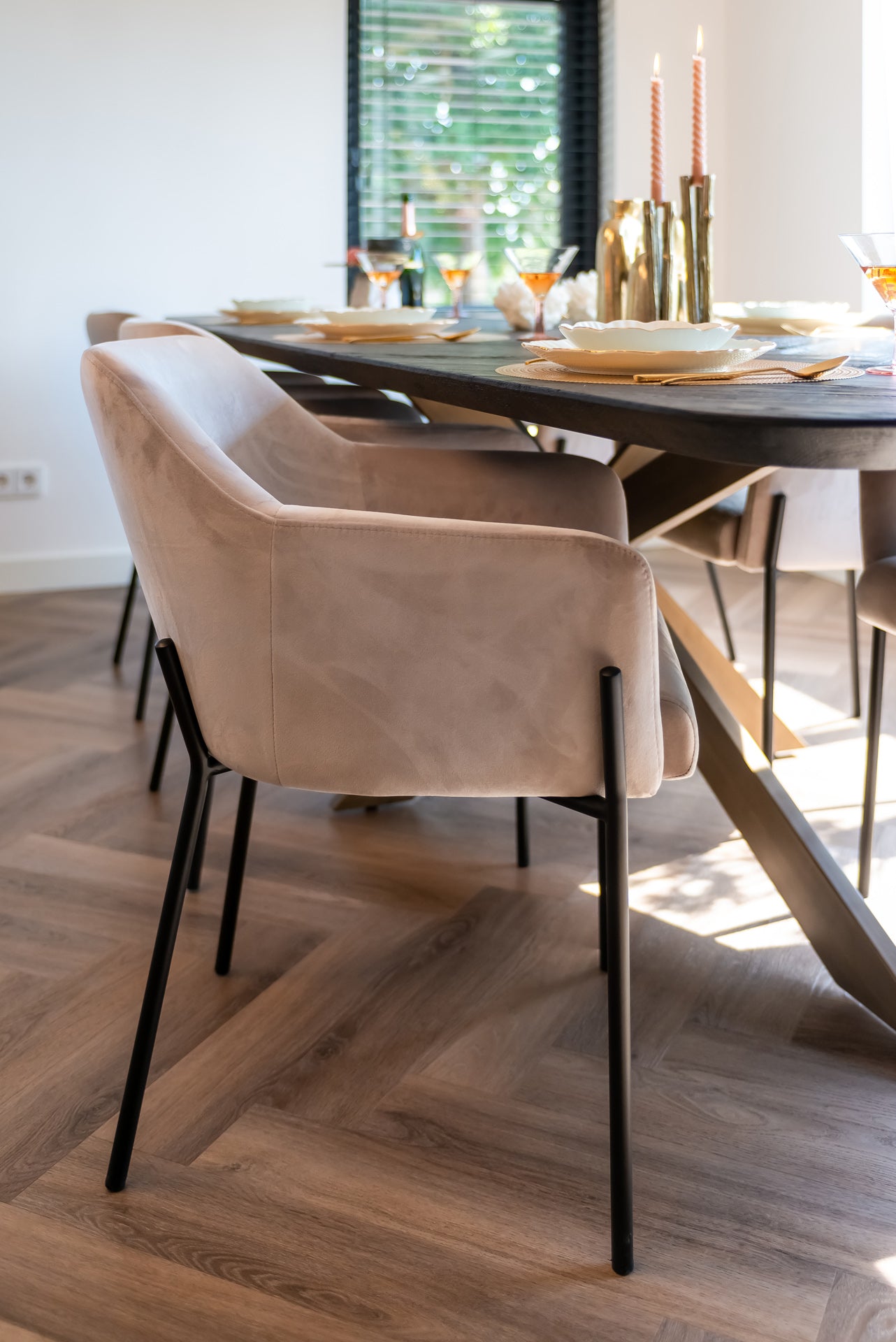 Richmond Interiors Eichen-Esstisch Hayley | 280 cm