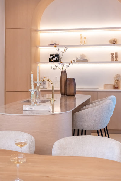 Richmond Interiors Esstic Riva | 230 cm
