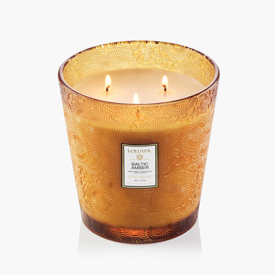Voluspa 3-Docht Duftkerze Baltic Amber | 1.077 g