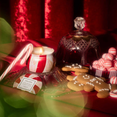 Voluspa Duftkerze Crushed Candy Cane | Minidose mit Deckel