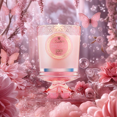 Voluspa Geschenkset Duftkerzen & Dochtschere Wicked Pink Goes Good With Green