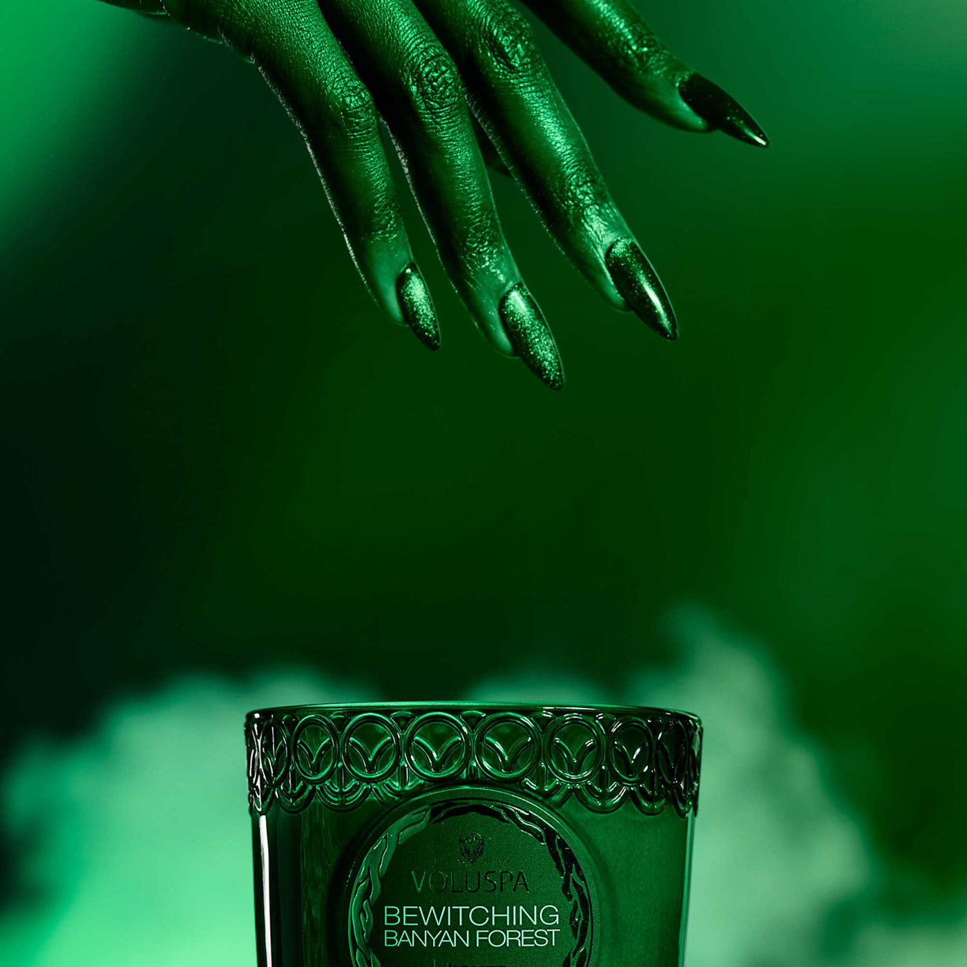 Voluspa Duftkerze Wicked Bewitching Banyan Forest | Boxed Candle