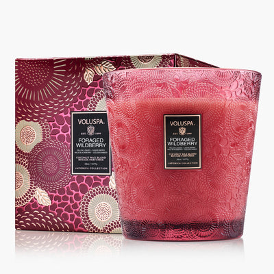 Voluspa 3-Docht Duftkerze Foraged Wildberry | 1.077 g