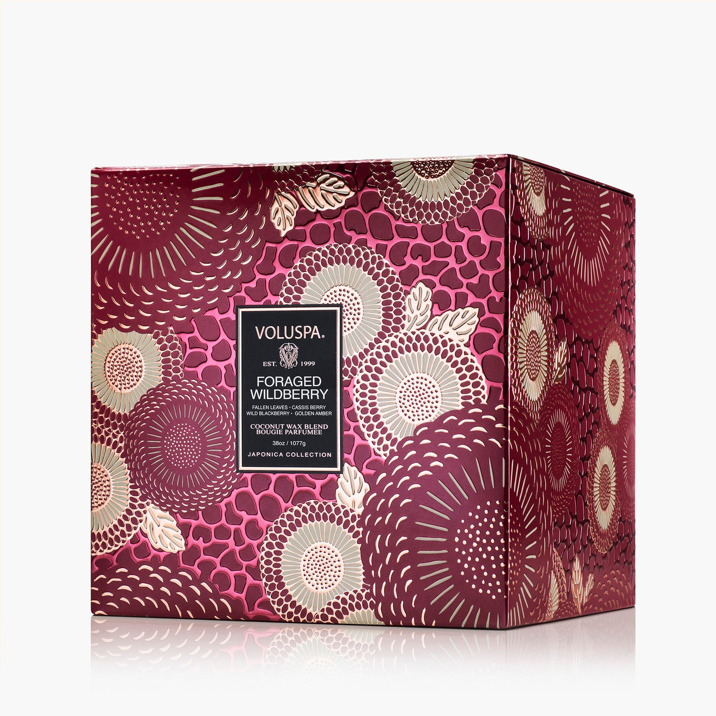 Voluspa 3-Docht Duftkerze Foraged Wildberry | 1.077 g