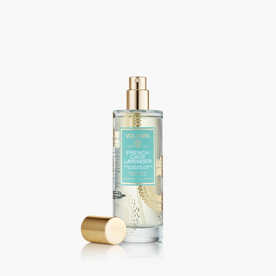 Voluspa Raumspray French Cade Lavender im edlen Glasflakon