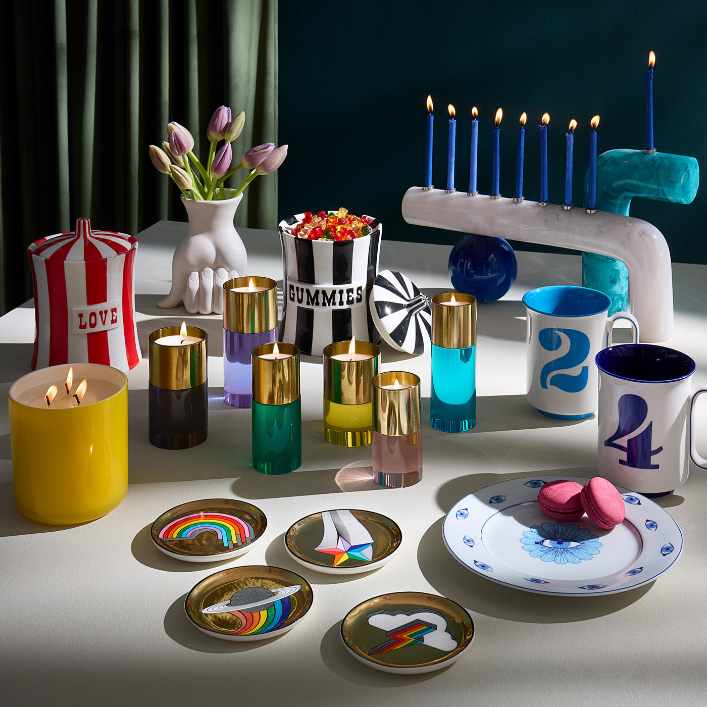 Jonathan Adler Menorah Kerzenständer Como | Weiß & Blau