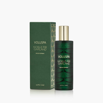 Voluspa Raumspray Noble Fir Garland im edlen Glasflakon
