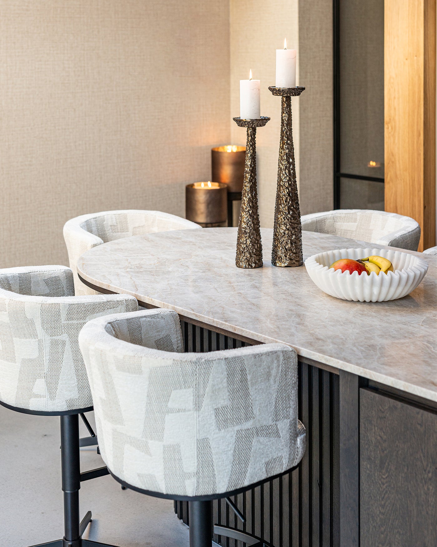 Richmond Interiors Dreh-Barhocker Counterstuhl Cheyenne höhenverstellbar | beige