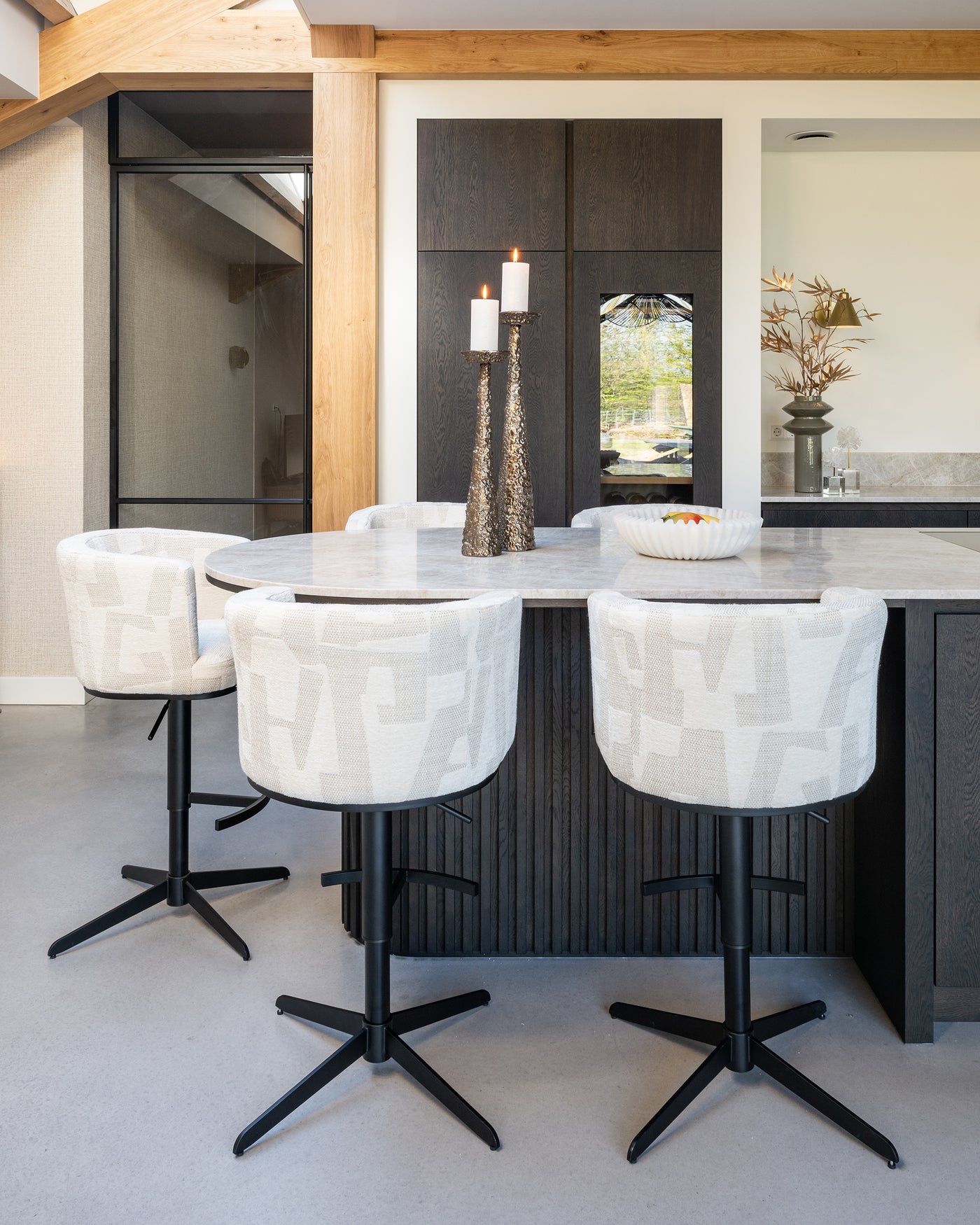 Richmond Interiors Dreh-Barhocker Counterstuhl Cheyenne höhenverstellbar | beige