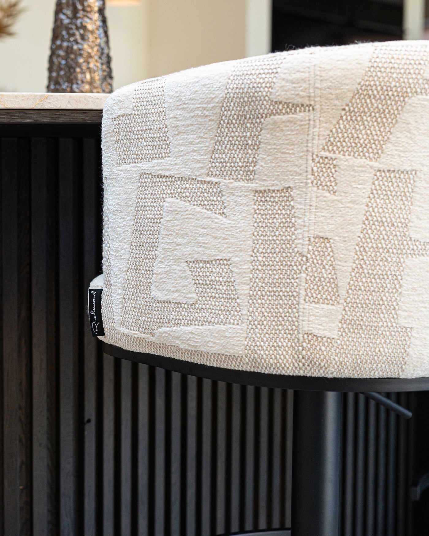 Richmond Interiors Dreh-Barhocker Counterstuhl Cheyenne höhenverstellbar | beige