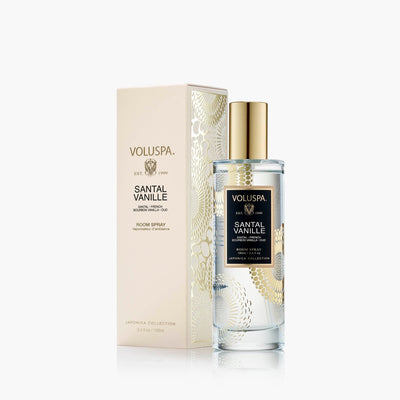Voluspa Raumspray Santal Vanille im edlen Glasflakon