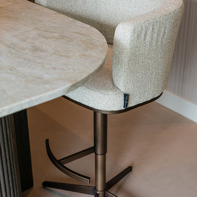 Richmond Interiors Dreh-Barhocker Counterstuhl Cheyenne höhenverstellbar | Biscotti