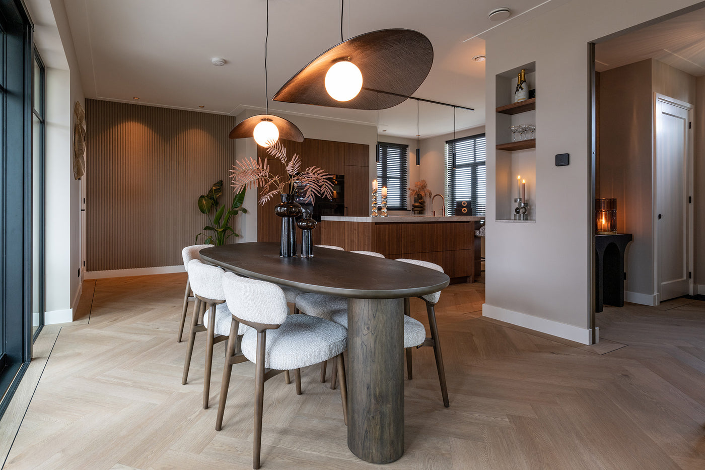 Richmond Interiors organischer Esstisch Ellington braun | 230 cm