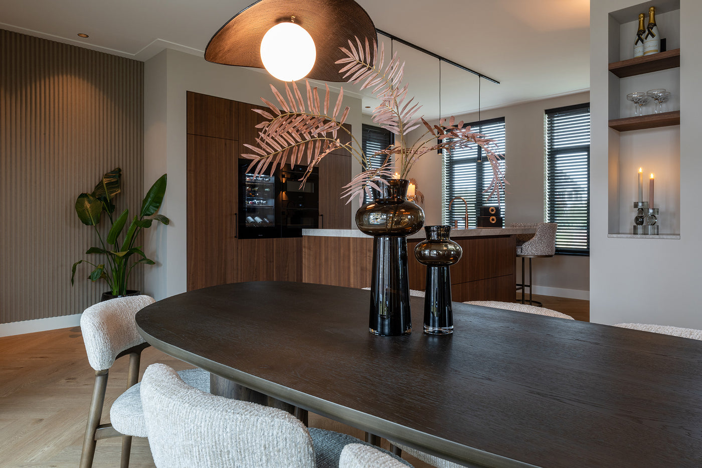 Richmond Interiors organischer Esstisch Ellington braun | 230 cm