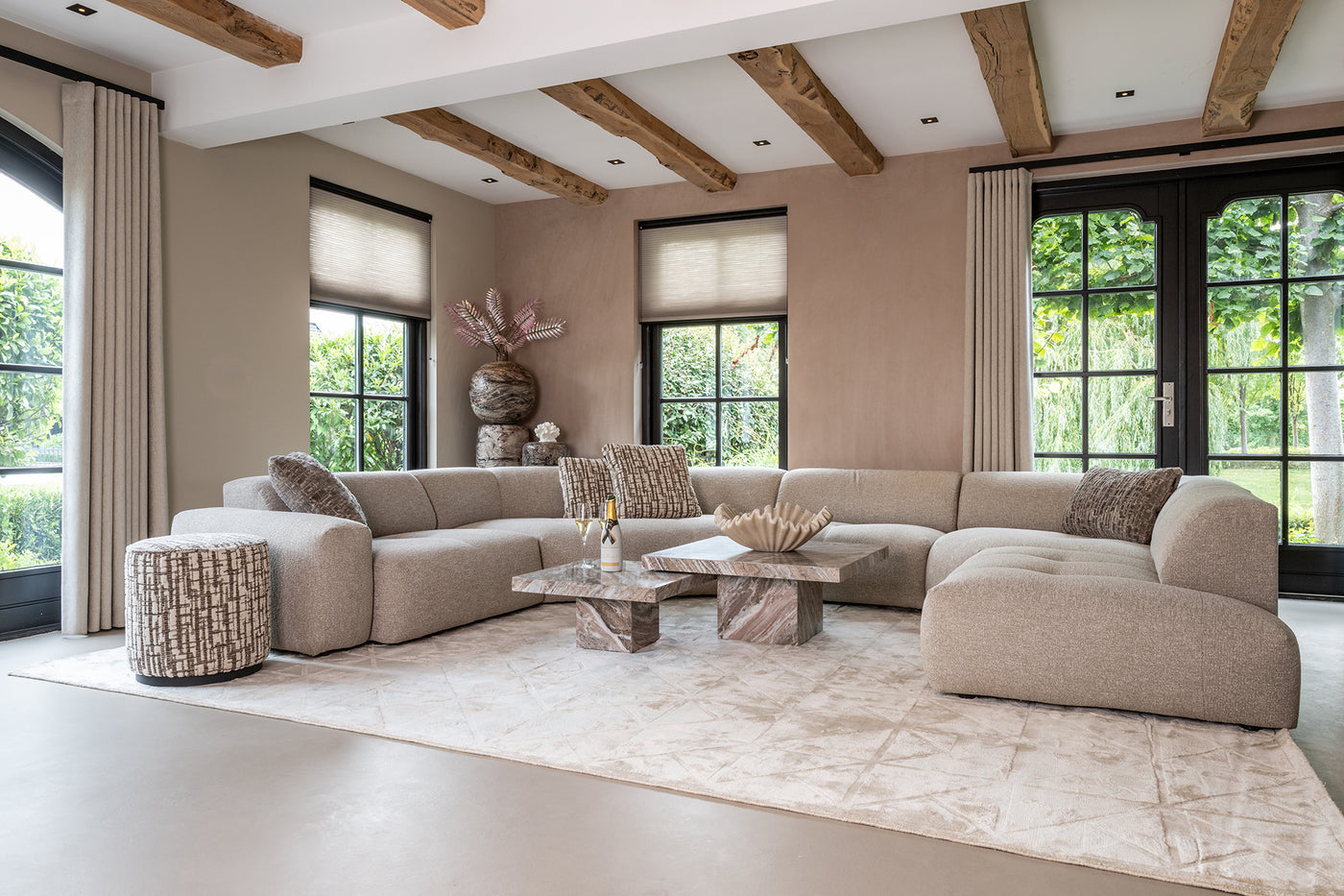 Richmond Interiors Teppich Yuna beige | 300x400