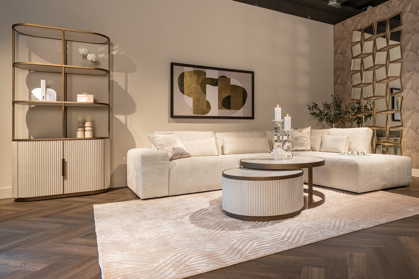 Richmond Interiors halboffener Schrank Tivoli rund 2-türig | Weiß