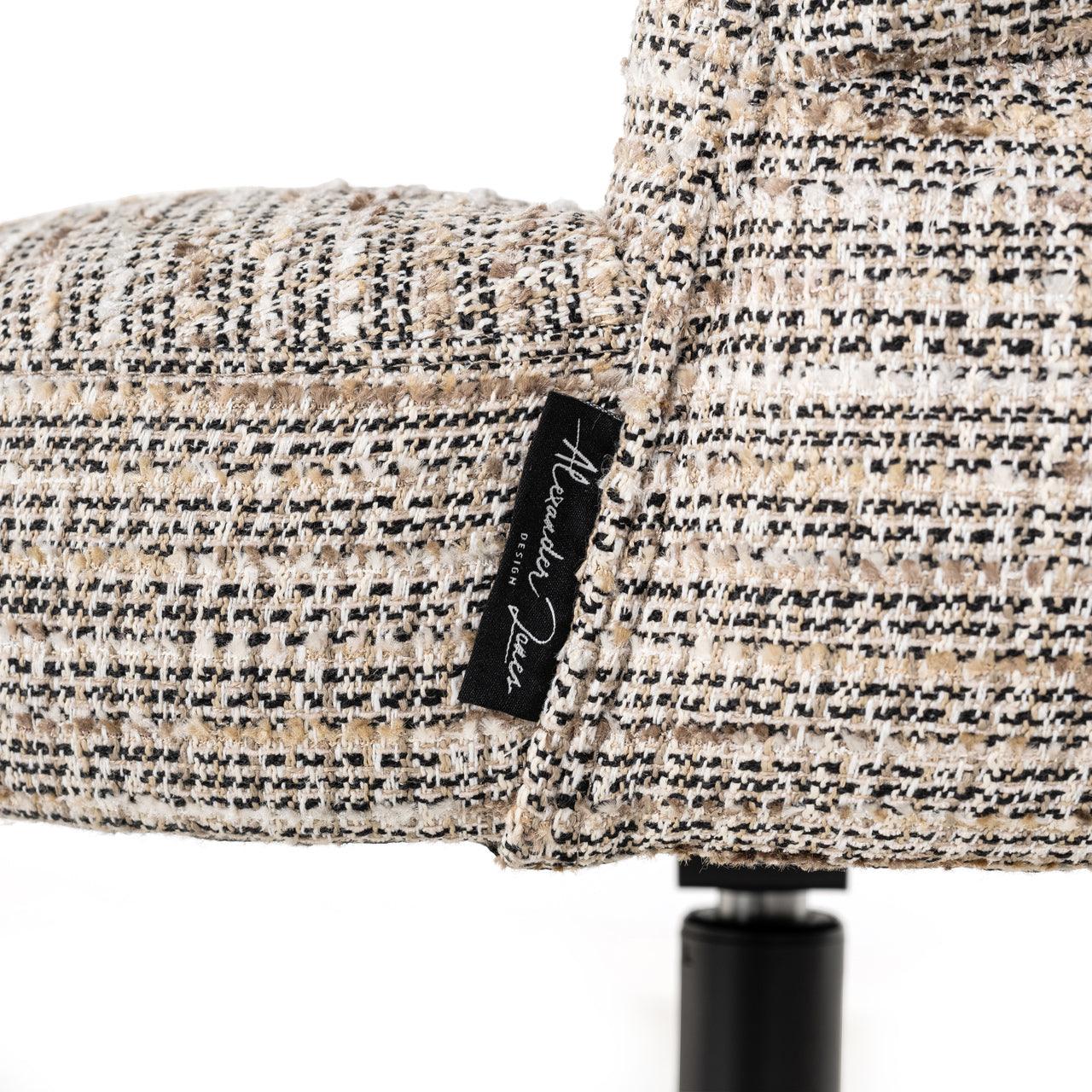 Alexander Jones Dreh-Esszimmerstuhl Chadwick | beige