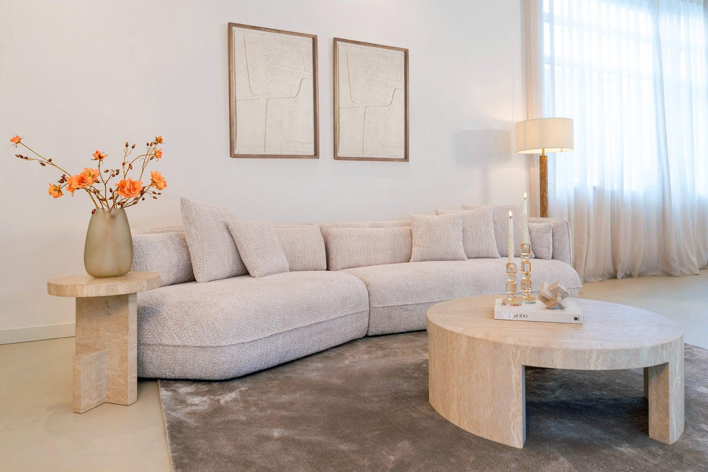 Alexander Jones Runder Couchtisch Biltmore aus italienischem Travertin | ø 100 cm