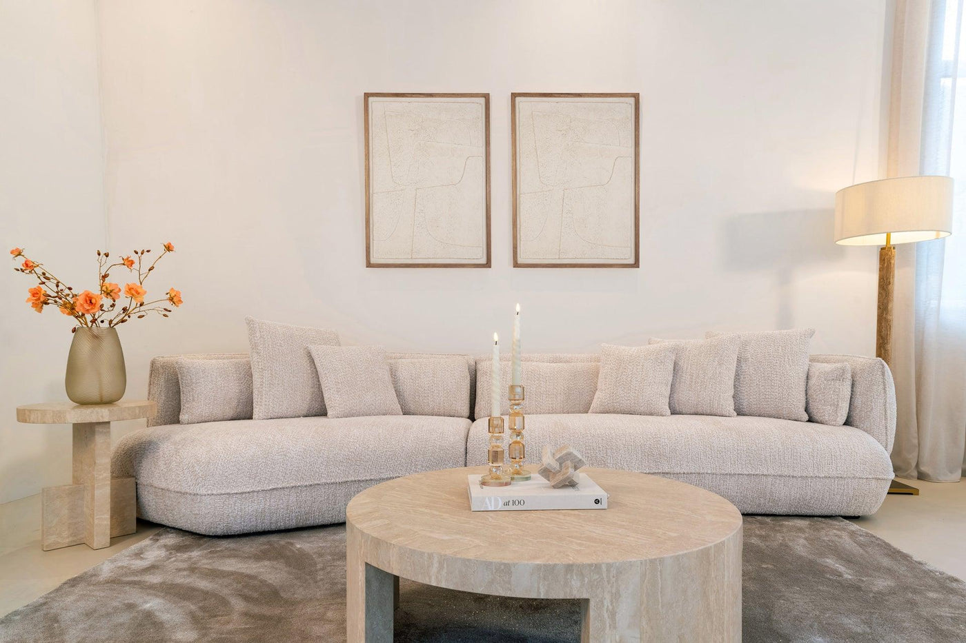 Alexander Jones Runder Couchtisch Biltmore aus italienischem Travertin | ø 100 cm