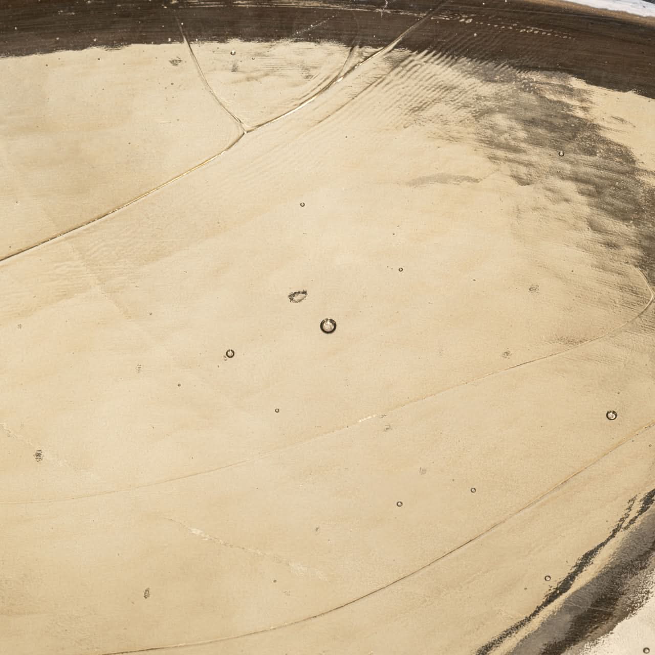 Richmond Interiors 2er Set Couchtisch Cleo aus Glas | Gebürstetes Gold