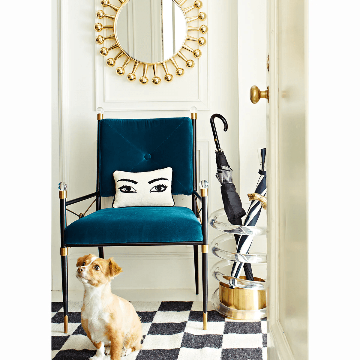 Jonathan Adler Samt-Esszimmerstuhl Rider mit Armlehnen | Rialto Peacock
