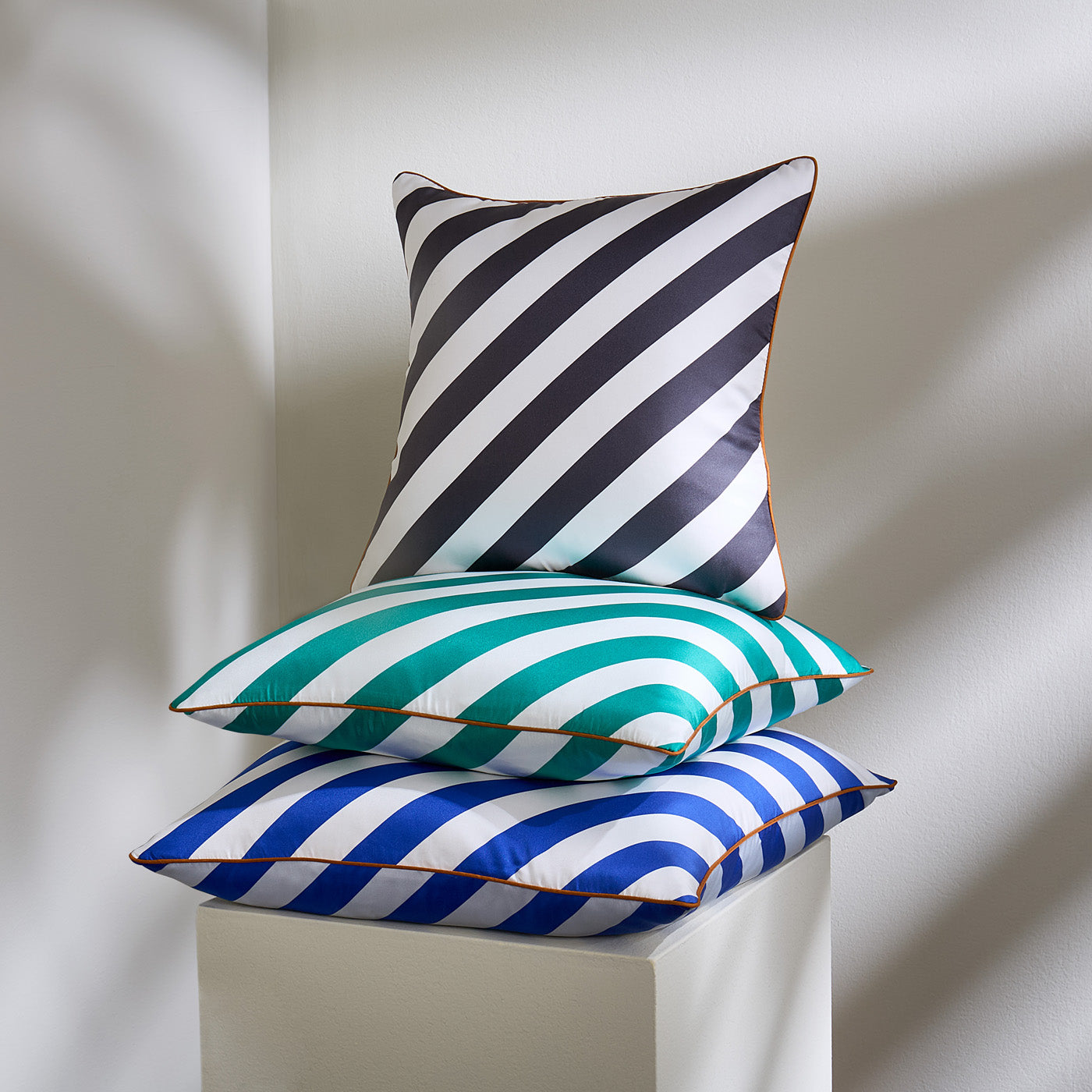 Jonathan Adler Seidenkissen Cabana Ivory & Schwarz | 40x40 cm