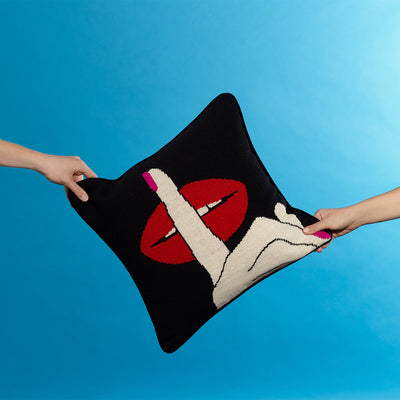 Jonathan Adler Needlepoint Kissen Lips Hush | 45x45 cm