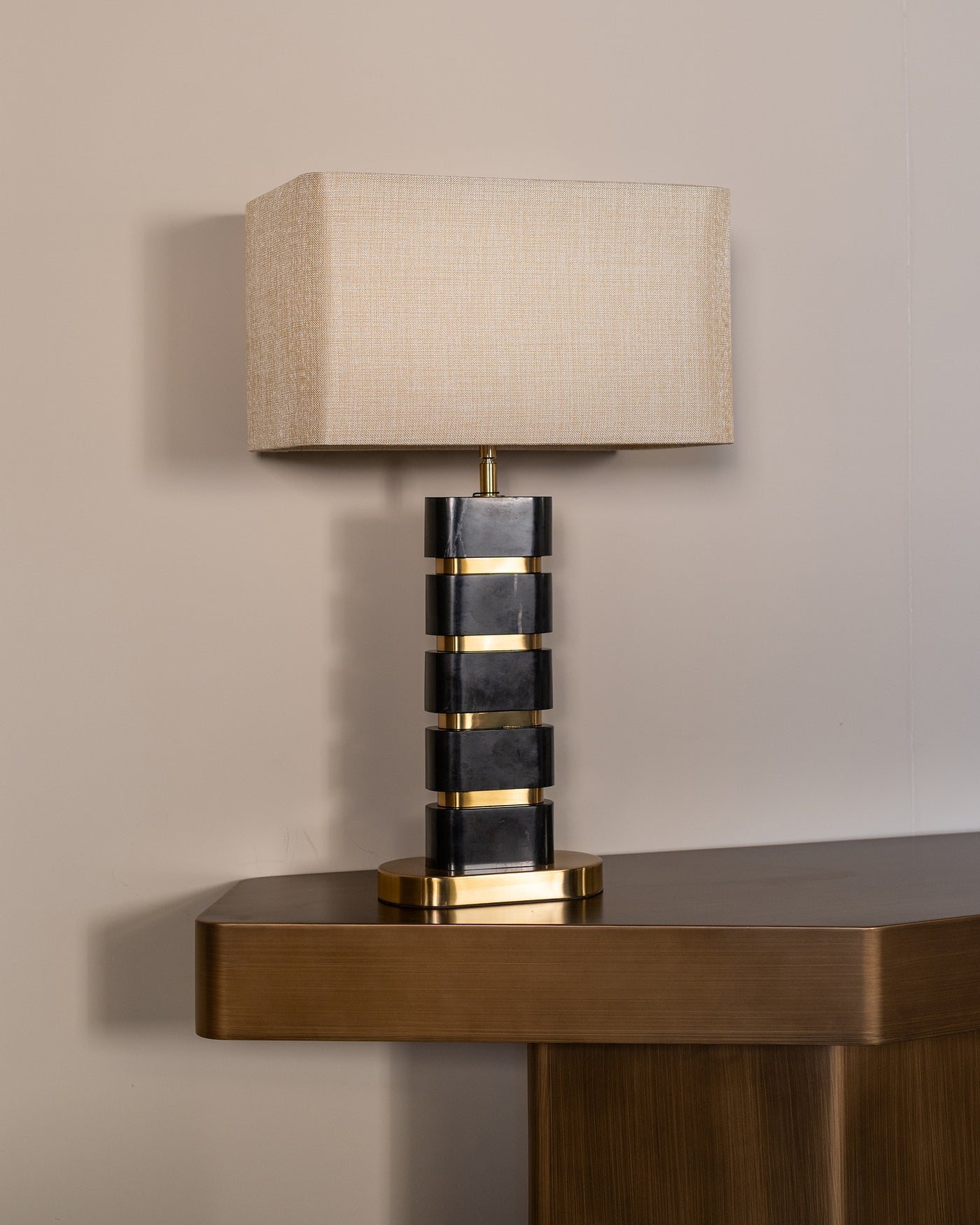 Richmond Interiors Konsole Hexa