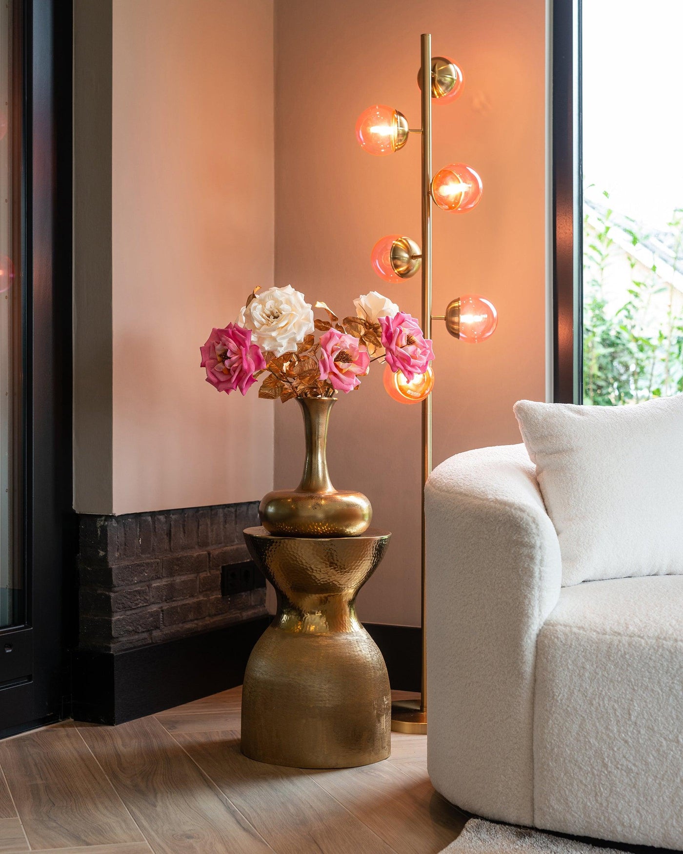 Richmond Interiors Stehlampe Bala Pink | Gold Codeso Living