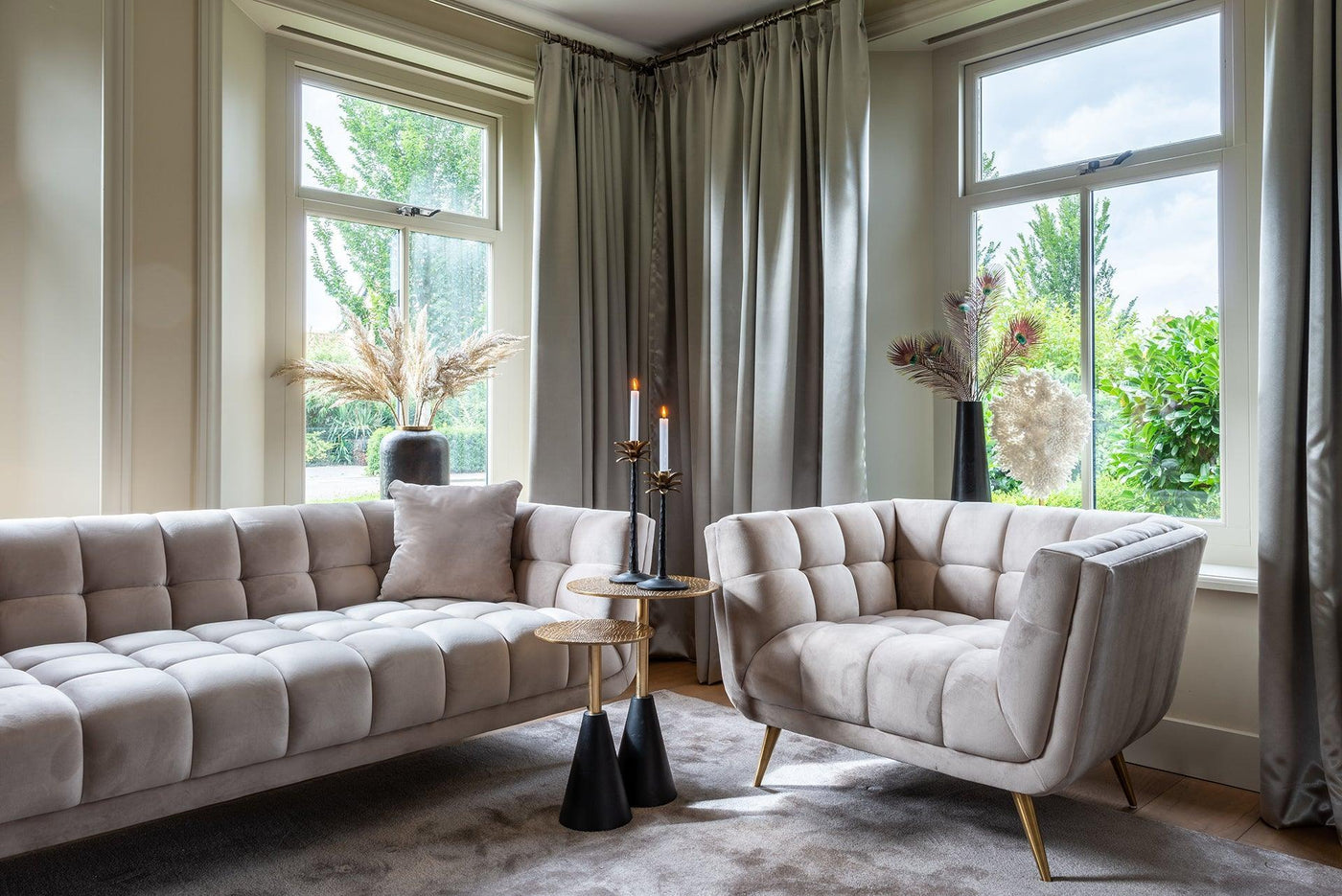 Richmond Interiors Samt-Sessel Huxley | Khaki