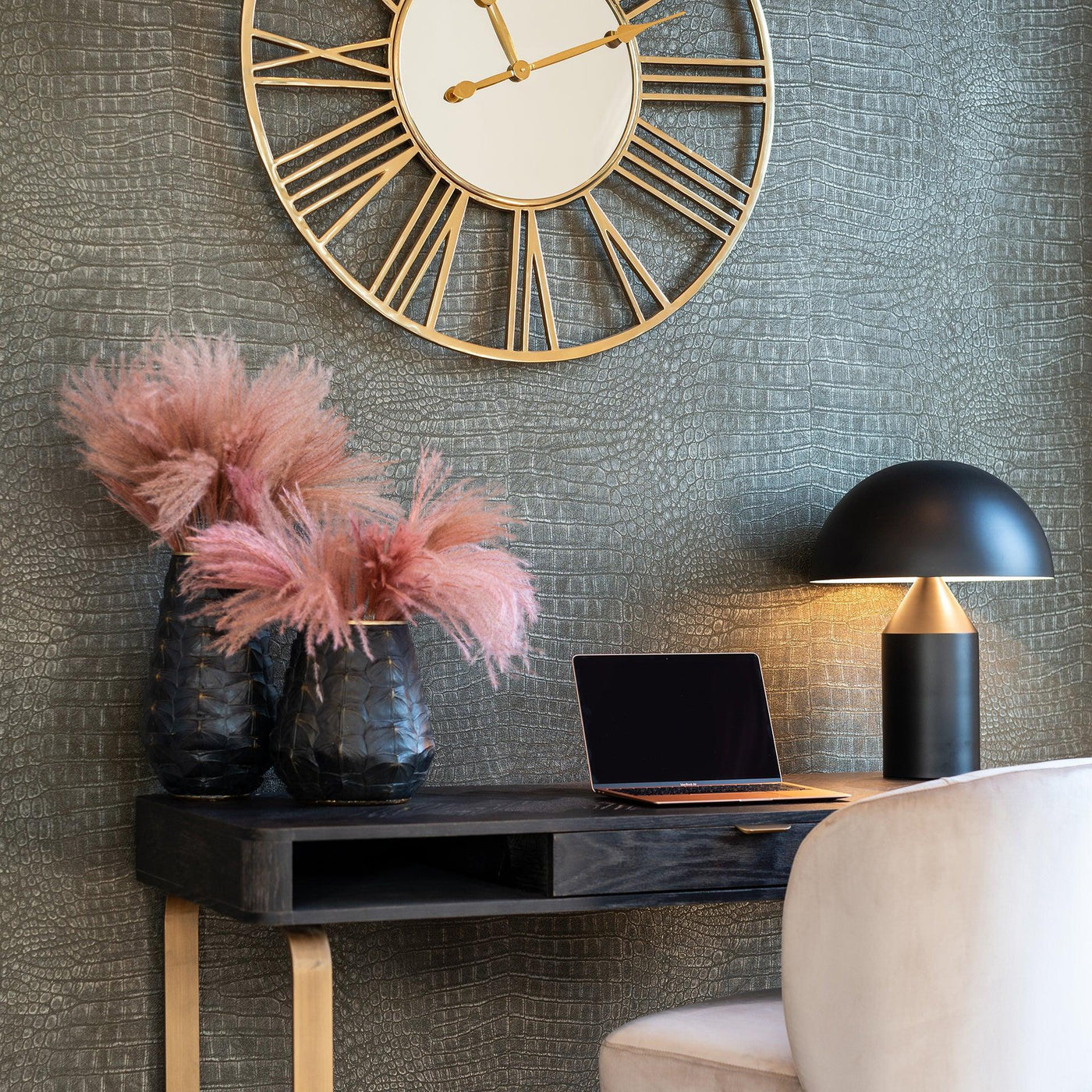 Richmond Interiors Samt-Stuhl Cannon | Khaki