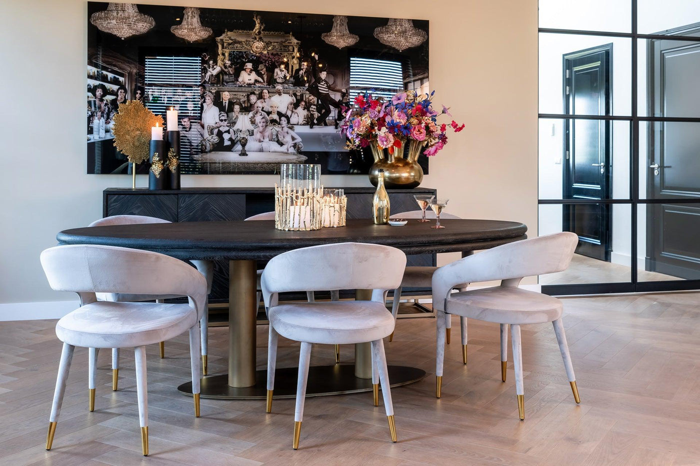 Richmond Interiors Samt-Stuhl Gia | Khaki