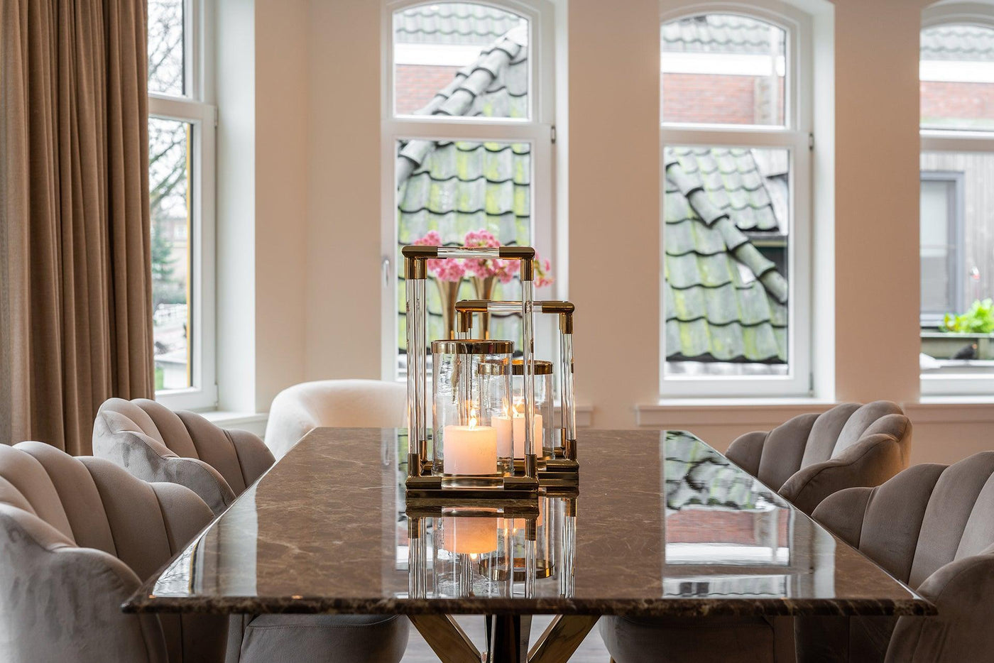 Richmond Interiors Samt-Stuhl Pippa | Khaki Gold