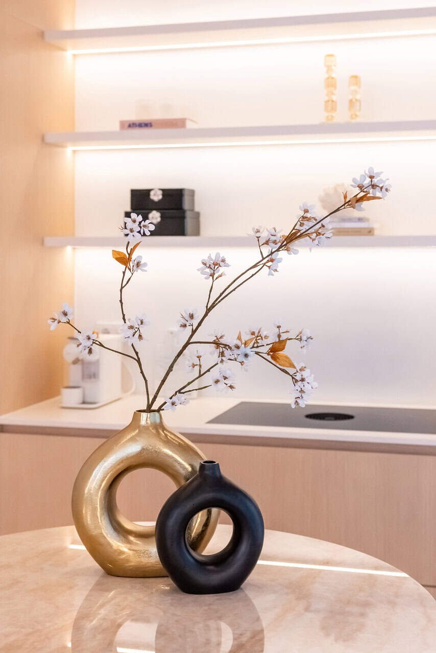 Richmond Interiors Vase Felice | Schwarz