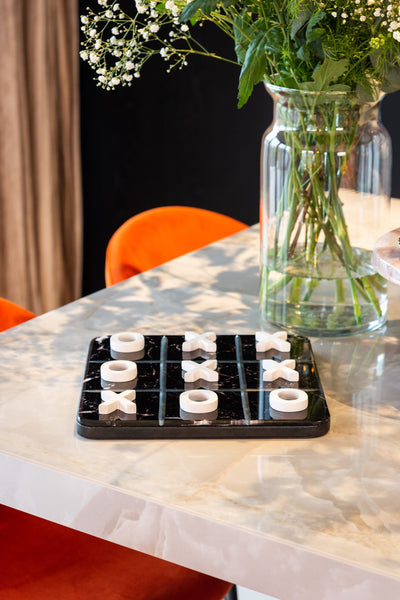 Richmond Interiors Tic Tac Toe Brettspiel