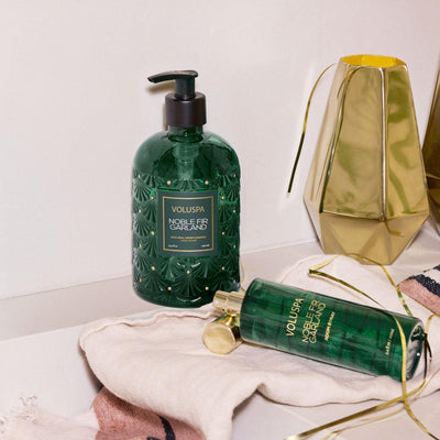 Voluspa Handpflege Geschenkset Noble Fir Garland | Handseife & Lotion