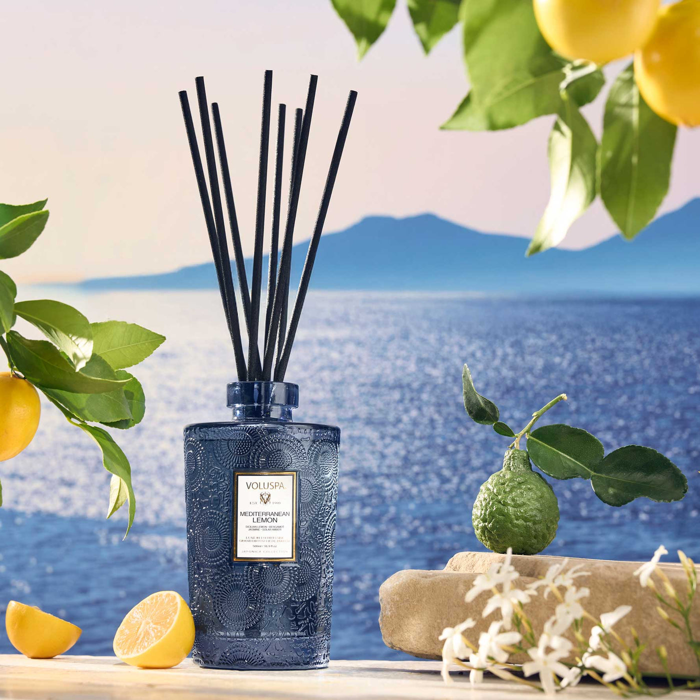 Voluspa Raumduft Mediterranean Lemon | Luxe Diffuser mit Duftstäbchen