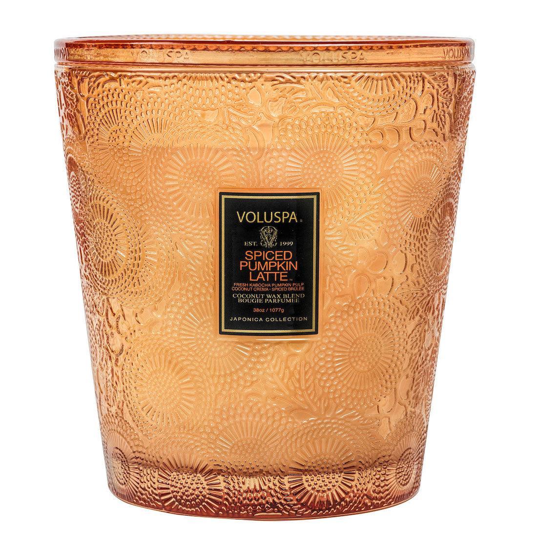 Voluspa - 5-Docht Duftkerze Spiced Pumpkin Latte | Japonica Limited Holiday Edition | 3,5 kg - Codeso Living