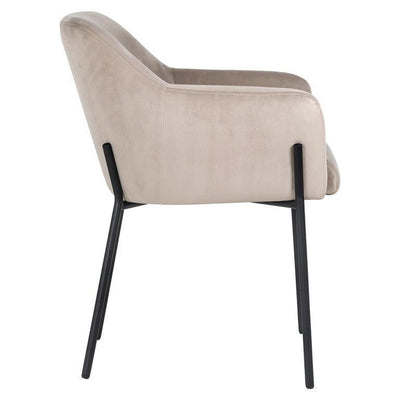 Richmond Interiors Samt-Armlehnstuhl Fay | Khaki